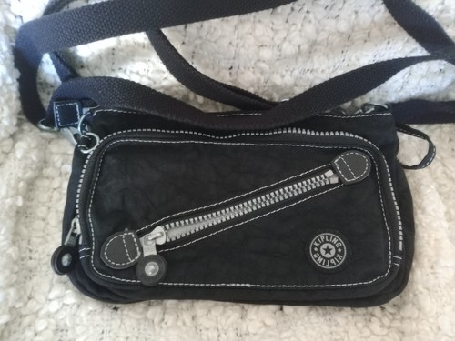 Kipling milos black bag - kipling,