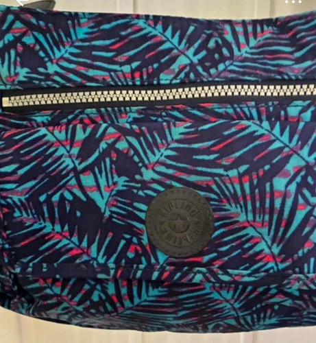 Kipling matt floral - blue, navy