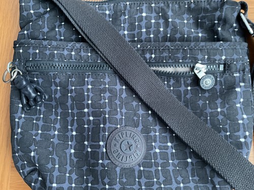 Kipling tile print arto - tile,