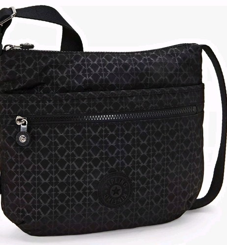 Bnwt kipling arto shoulder - kipling,