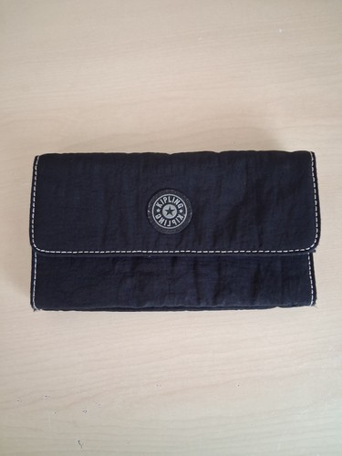 Kipling black tri fold purse - black,