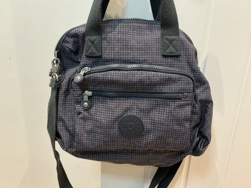 Kipling navy and - navy,