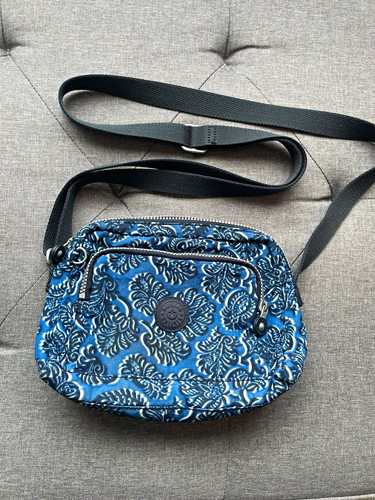 Kipling small blue - small, floral