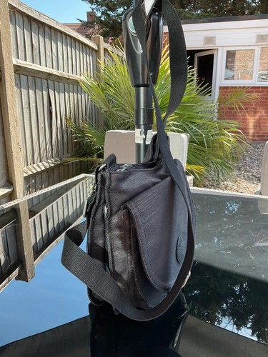 Kipling black shimmer aryana